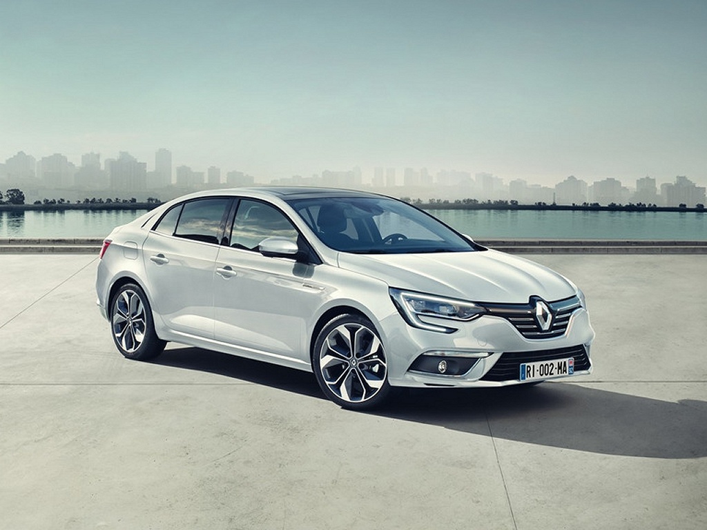 2017 Renault Megane Sedan revealed as Fluence replacement