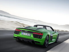 Audi R8 Spyder V10 plus