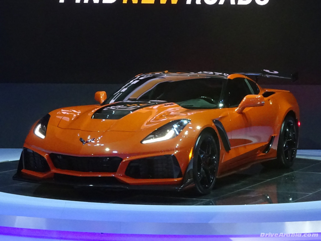 2019 Chevrolet Corvette ZR1 global debut in Dubai (video)