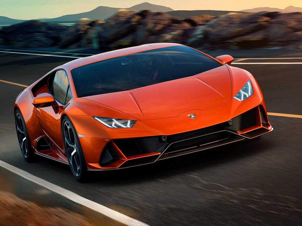 Lamborghini Huracan Evo debuts with Performante power