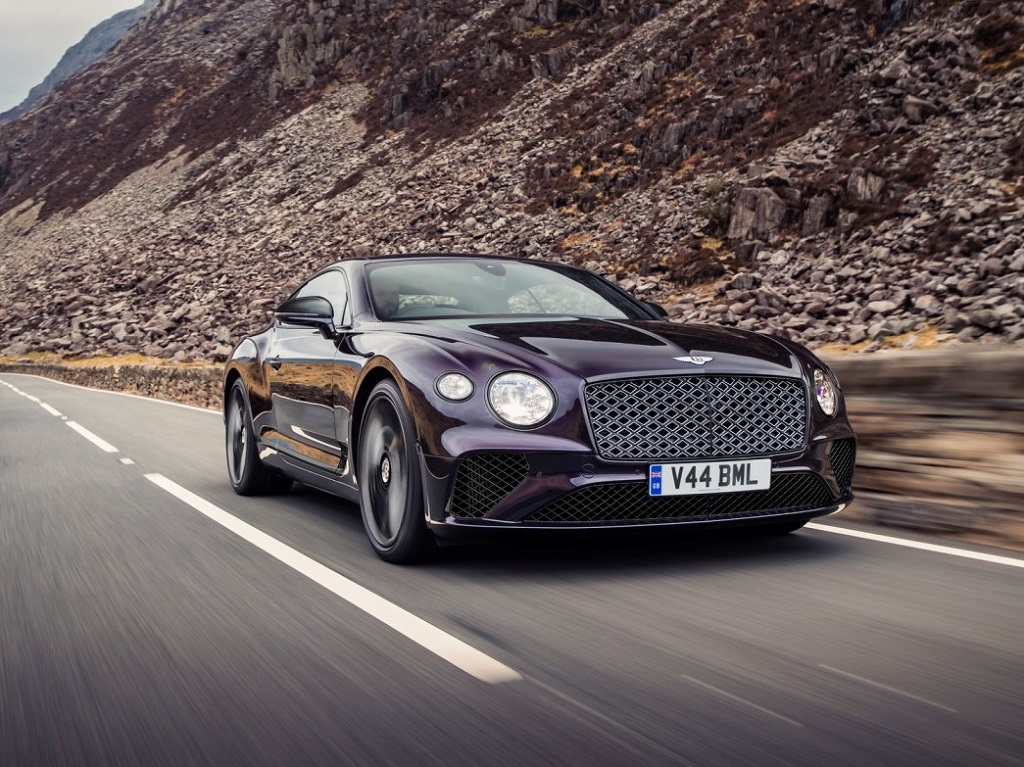 Bentley تطرح GT Mulliner Blackline