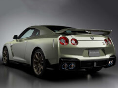 2024 Nissan GT-R T-Spec