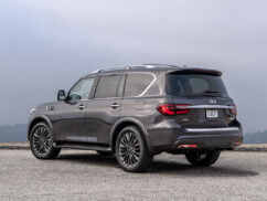 Infiniti QX80